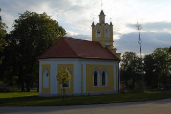 pohled na kapli ze severovýchodu (© Jaroslav Špiroch  09/2021)