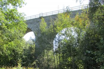 Kamenný železniční viadukt u Milevska. (© Pavel Vítek  09/2021)