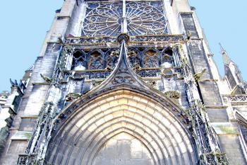 Katedrála sv. Petra a Pavla ve francouzském městě Troyes. (© Pavel Vítek 06/2005)