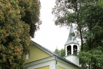 Kaple svaté Anny ve Vítkově, místní části České Lípy. (© Pavel Vítek 09/2021)