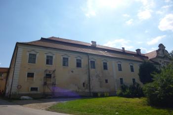 klášter benediktinů/premonstrátů s kostelem Narození Panny Marie-Želiv (© Vlastislav Mareček, 08/2016)
