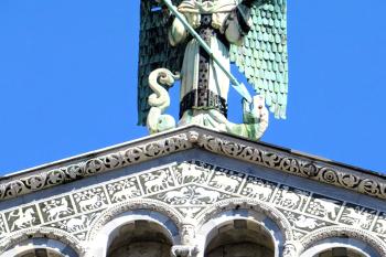 Kostel San Michele in Foro, Svatého Michaela na fóru v Lucce v Toskánsku (© Pavel Vítek 05/2001)