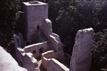 zřícenina hradu Choustník (© Vlastislav Mareček, 07/1990)