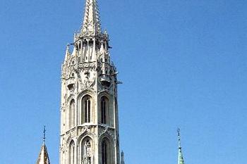 Budapešťský Matyášův chrám oficiálně zasvěcen Panně Marii (© Pavel Vítek 09/2017)