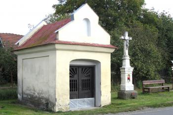 Kaple Panny Marie v obci Dzbel, v bývalém okrese Prostějov (© Pavel Vítek  10/2021)