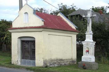Kaple Panny Marie v obci Dzbel, v okrese Prostějov (© Pavel Vítek  10/2021)