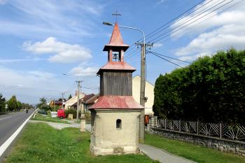 Zvonička v Dolanech u Olomouce (© Pavel Vítek  10/2021)