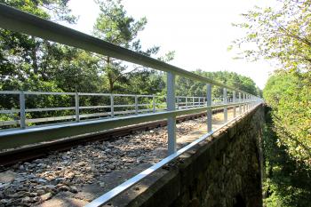 Kamenný železniční viadukt u Sepekova na trati Tábor - Písek. (© Pavel Vítek  09/2021)