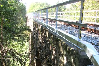 Kamenný železniční viadukt u Sepekova na trati Tábor - Písek. (© Pavel Vítek  09/2021)