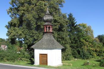 Kaple v Kladrubech, místní části Dolní Hořice v okrese Tábor (© Pavel Vítek  09/2021)