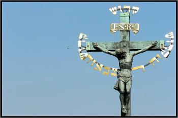 Kadoš, Kadoš, Kadoš, Adošem Cevaot (Svatý, svatý, svatý je Hospodin zástupů). ( © Petr Turyna 10/2005)