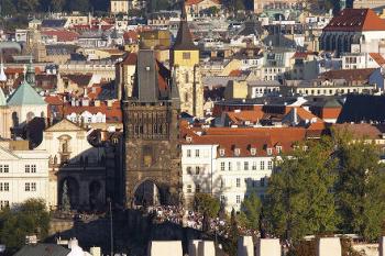 Staroměstská Mostecká věž, pohled z Hradčan ( © Radovan Smokoň  09/2006)