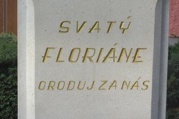 Socha svatého Floriána v Luýdéřově, části Drahanovic v okrese Olomouc. (© Pavel Vítek  10/2021)