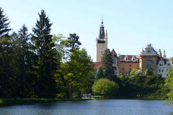 Průhonice - zámek (© Pavel Jarý,  01.05.2007)
