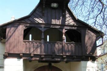 Zámecká brána, vnitřní strana ( © Petr Turyna 04/2004)