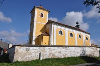 Rovečné-kostel sv. Martina (© Creative Commons 10/2014)