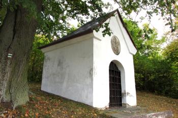 Kaple sv. Antonína v Jesenci u Konice v prostějovském okrese. (© Pavel Vítek  10/2021)