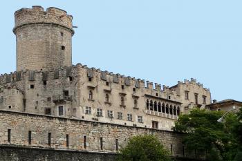 Hrad Buonconsiglio ve městěTrento v severní Itálii. (© Pavel Vítek 05/2001)