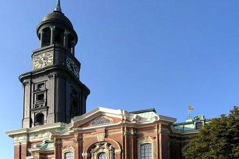 Kostel svatého Archanděla Michaela v Hamburku. (© Pavel Vítek 06/2001)