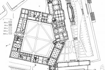 půdorys přízemí areálu (© Jacek Żabicki: Leksykon zabytków architektury Mazowsza i Podlasia, Arkady, Warszawa 2009,)