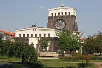 Kostel Nejsvětějšího Srdce Páně (© Jiří Čížek, 08/2003)