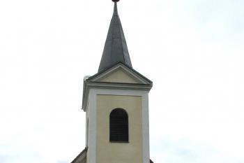 Kaple v Heřmaničkách, místní části České Lípy. (© Pavel Vítek 09/2021)