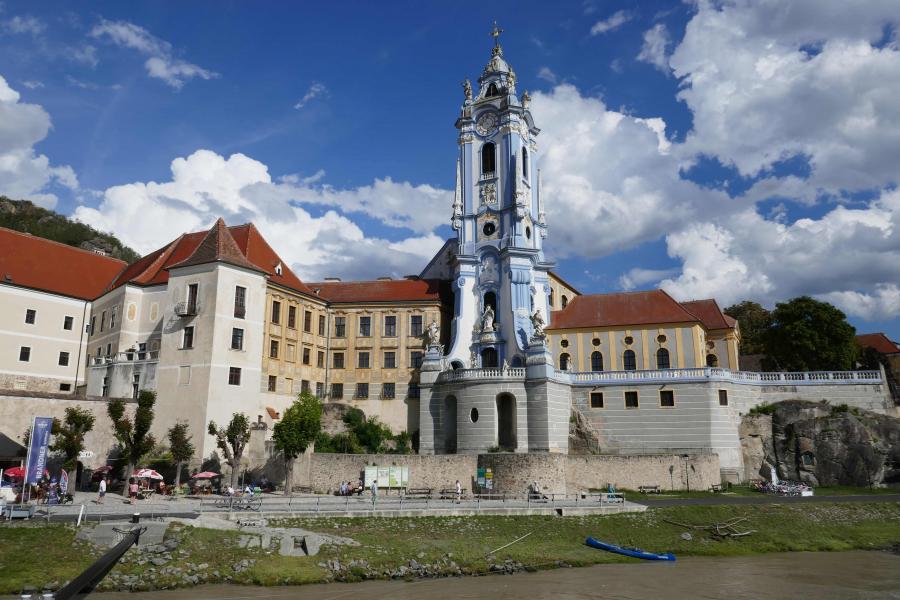 klášter augustiniánů s kostelem Nanebevzetí Panny Marie