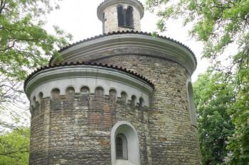 Cihelná zazdívka otvoru (© Jan Večeřa, 05/2015)