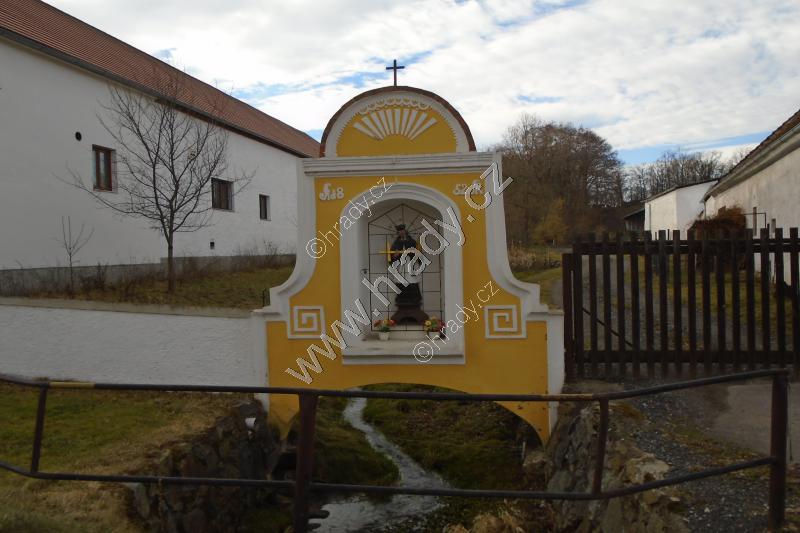 výklenková kaple sv. Jana Nepomuckého
