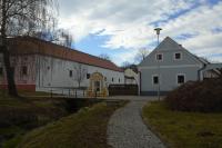 výklenková kaple sv. Jana Nepomuckého