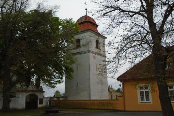 samostatně stojící zvonice ze severozápadu (© Jaroslav Špiroch  05/2022)