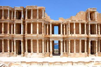 Pozůstatky římského města Sabráta v Libyi. (© Pavel Vítek 05/2009)