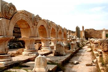 Pozůstatky římského města Sabráta v Libyi. (© Pavel Vítek 05/2009)