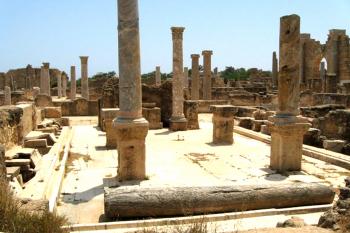 Zříceniny římského města Leptis Magna v Libyi. (© Pavel Vítek 05/2009)