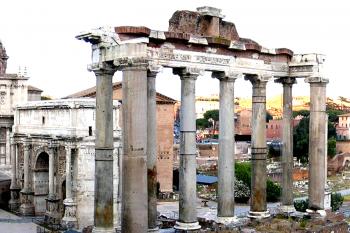 Saturnův chrám na římském Foru Romana. (© Pavel Vítek 05/2001                         )