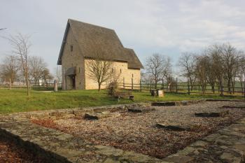 Velkomoravský kostel (© Luděk Vláčil  12/2014)