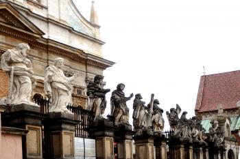 Kostel svatých apoštolů Petra a Pavla v polském Krakówě. (© Pavel Vítek  07/2012)