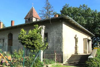 Kostel Panny Marie Pomocnice křesťanů v Mírově. (© Pavel Vítek 09/2020)