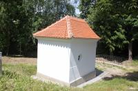 kaple se studánkou Panny Marie