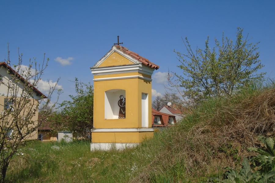 výklenková kaple Nejsvětější Trojice