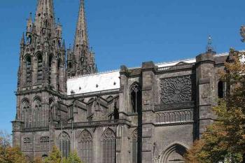 Katedrála v Clermont-Ferrand ve Francii. (© Pavel Vítek 06/2005                           )