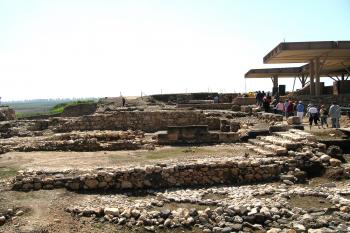 Archeologické naleziště Tel Hazor v Izraeli. (© Pavel Vítek 10/2016)