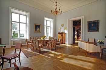 Pánský salon (© Miloš Vojíř, 04/2012)