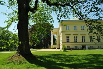 Nový zámek (© Ivona Jasníková, 05/2012)