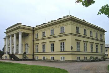 Kostelec nad Orlicí - Nový zámek ( © Pavel Vítek 09/2008)