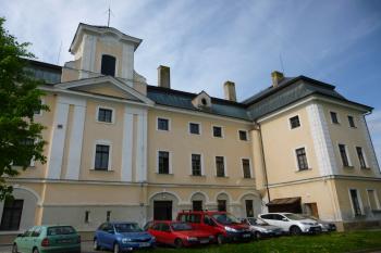 Kostelec nad Orlicí-starý zámek (© Vlastislav Mareček, 05/2016)