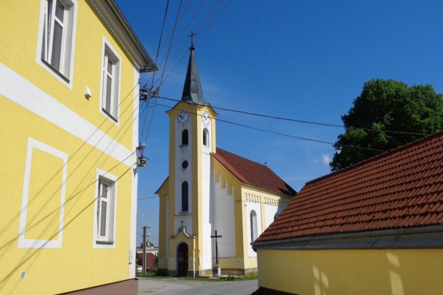 kostel sv. Jana Nepomuckého
