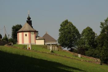 Hamry-Kollerův kostel (© Zuzka Topičová 08/2019)