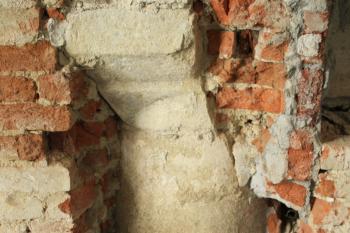 Zazděný sloup (© Miroslav Mastný, 07/2011)