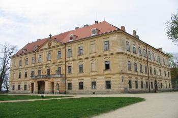 sv.část zámku (© D Dohňanský, 04/2016)